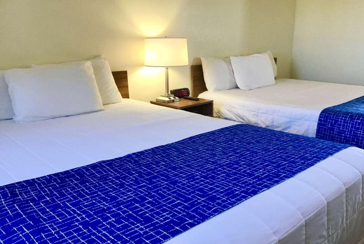 Travelodge By Wyndham Three Forks Kültér fotó